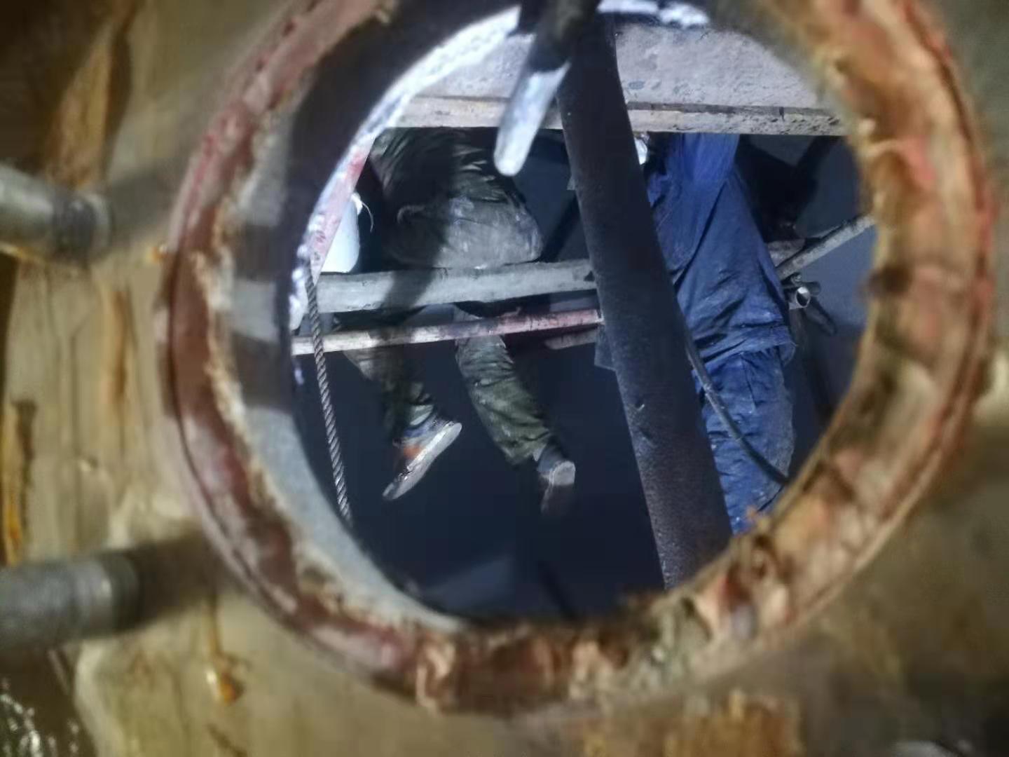 脱硫塔防腐施工 脱硫塔防腐施工