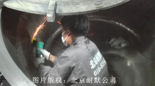 脱硫塔防腐漆应该怎么施工 脱硫塔防腐漆应该怎么施工